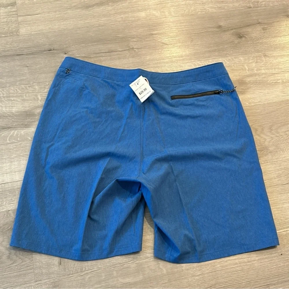 NIKE | DARK MARINA BLUE HYBRID SHORT MEN